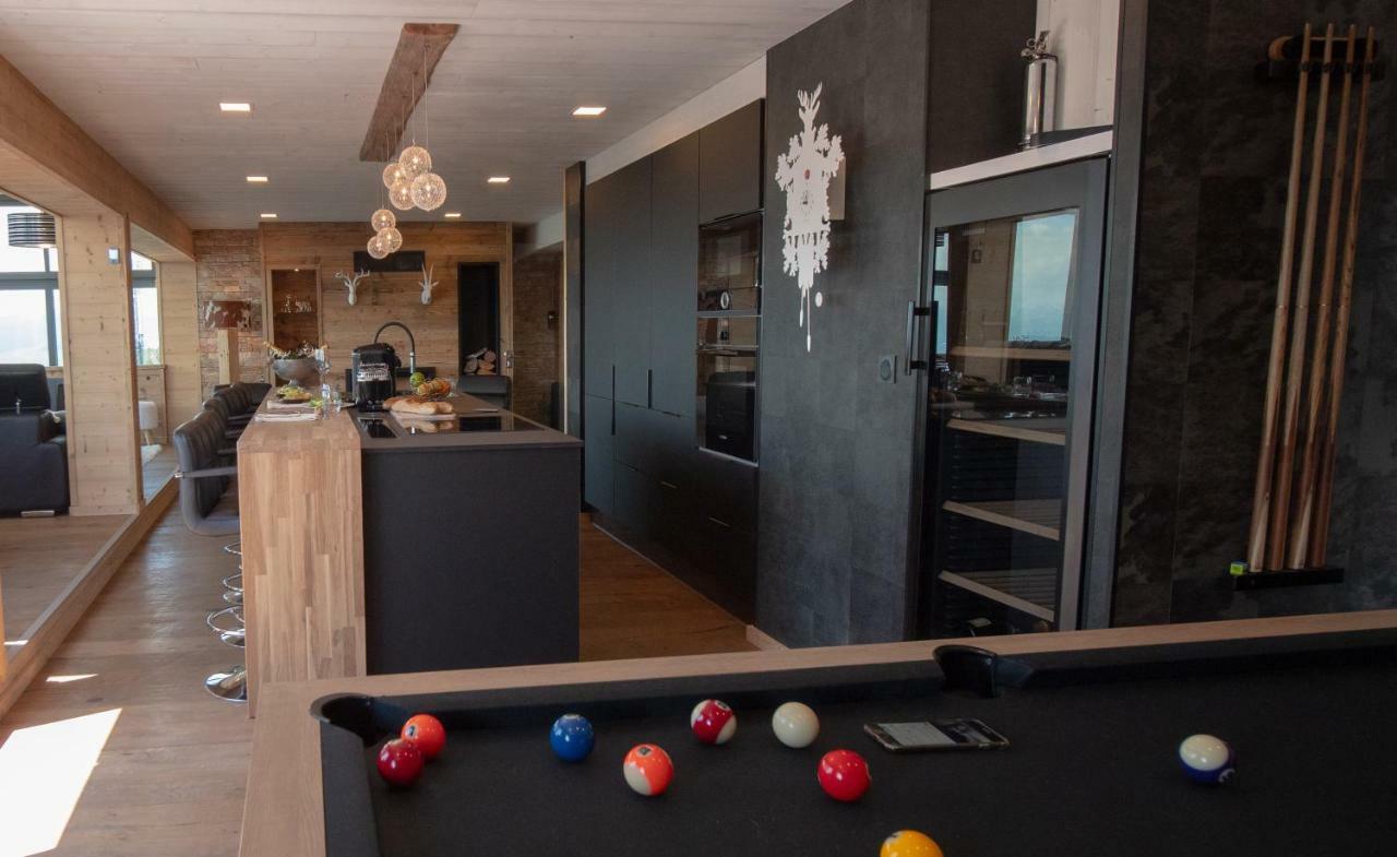 Level Mountain Apartment