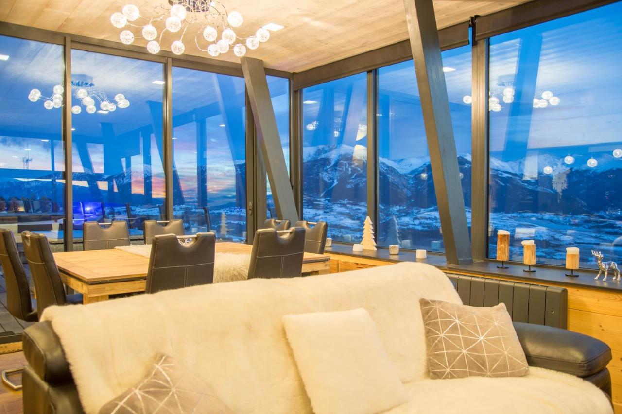 Level Mountain Apartment
