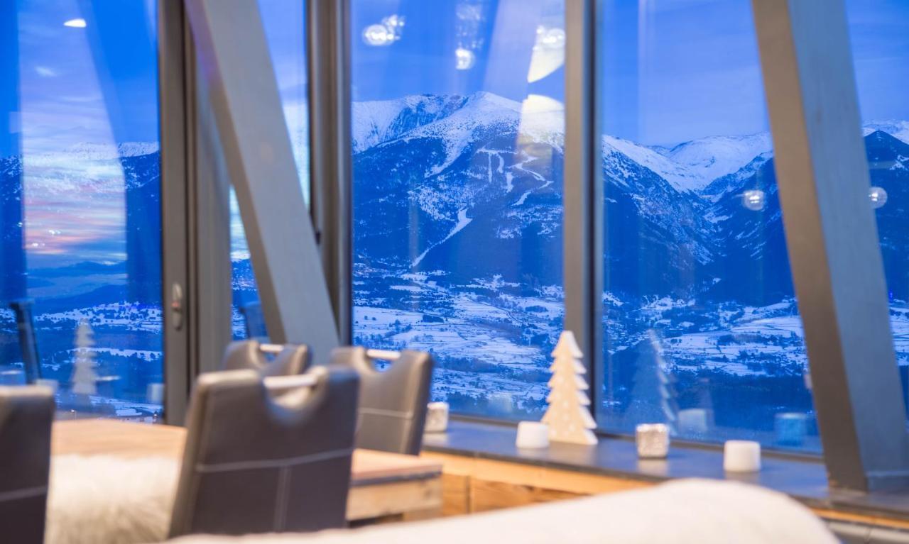Apartment Level Mountain *